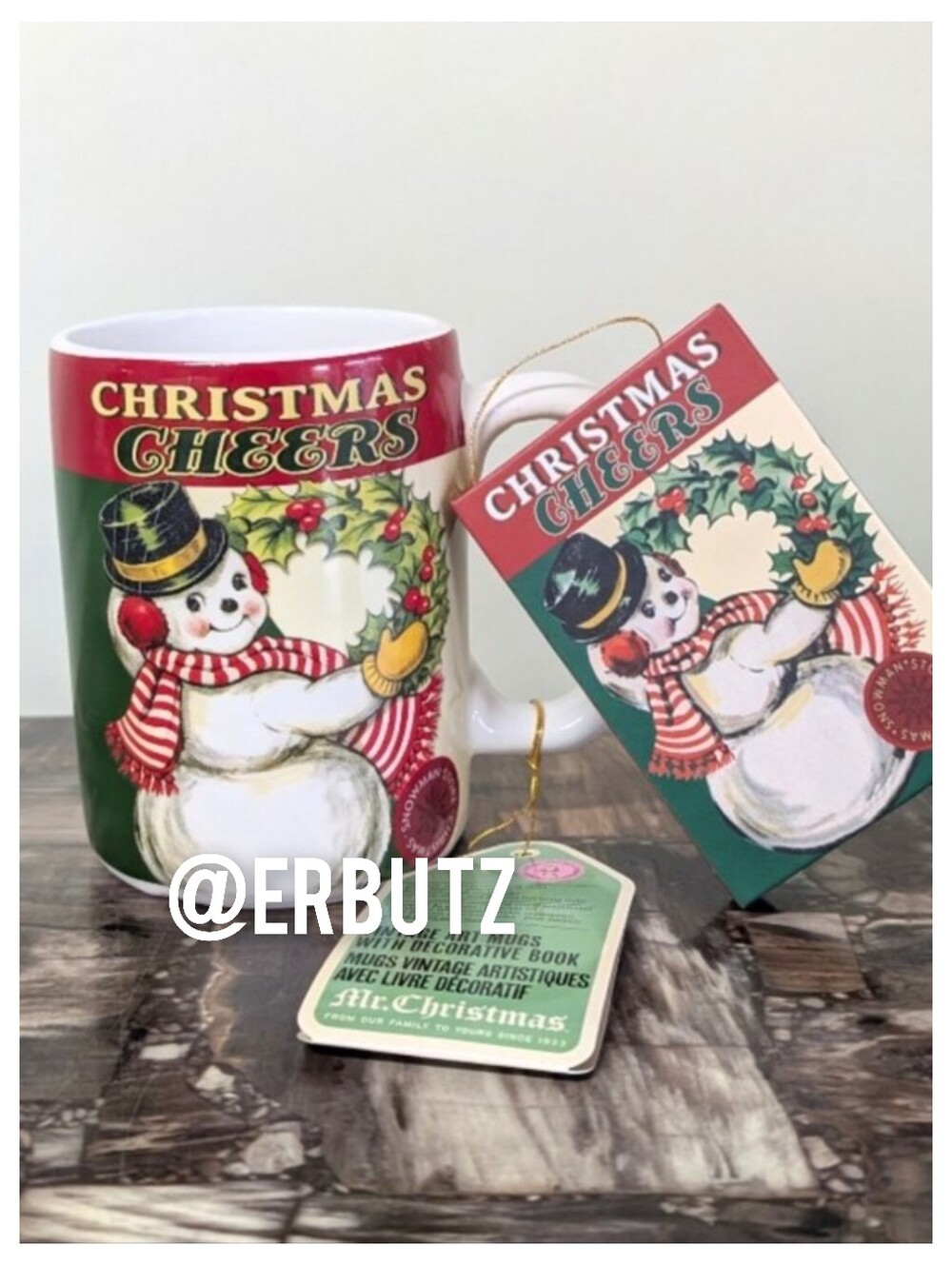 Mr. Christmas CHRISTMAS CHEERS Vintage Style Mug with Matching Book Storage Box⛄